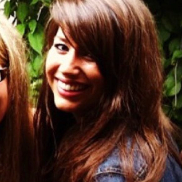 Meet your Posher, Rebecca - Picture 1 of 1